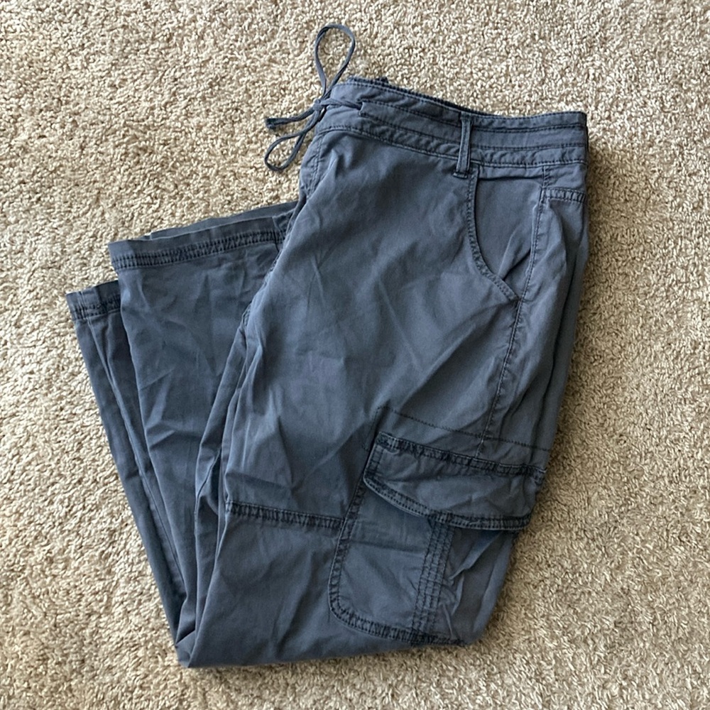 Sonoma Gray Cargo Pants EUC